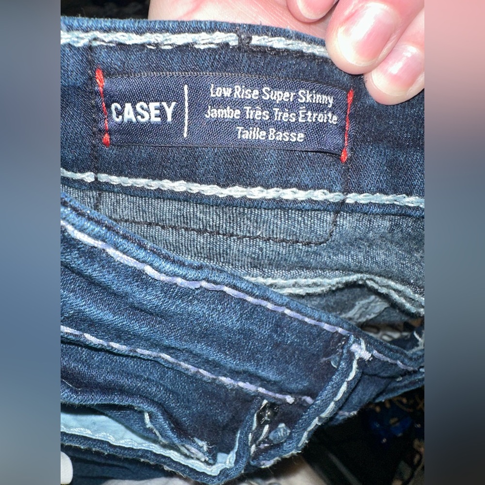 True Religion Casey Lowrise Super Skinny Jeans - Picture 13 of 16